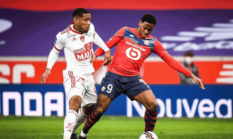 上海申花访问马德里，走进西甲及其俱乐部交流经验