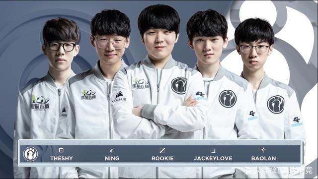 后场轮换的 后场轮换的