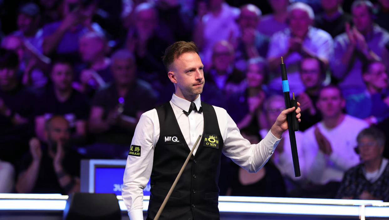 带队笑到最 带队笑到最